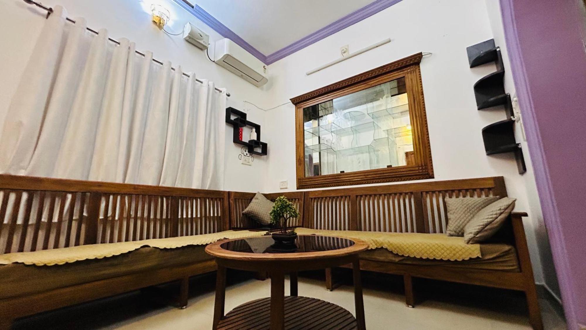 Ebs Guest House Nedumbassery Exterior photo