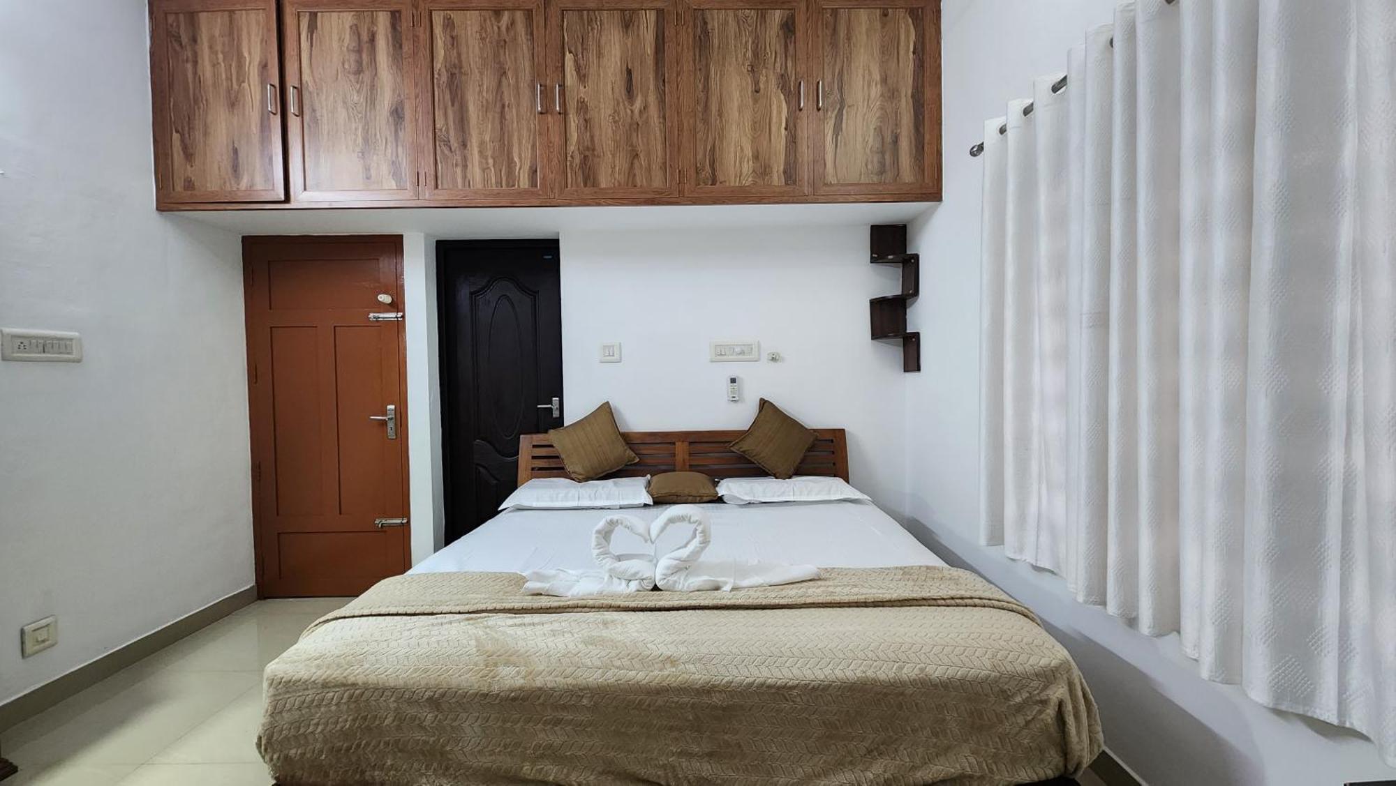 Ebs Guest House Nedumbassery Exterior photo
